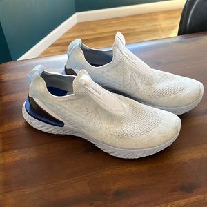 Men’s slip-on Nike shoes
